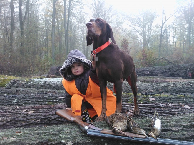 Pour fêter l'anniversaire du 150e numéro de votre magazine - Chasseurs de l'Est - des lecteurs nous ont envoyé des photographies de scènes de chasse. Nous vous les partageons. 