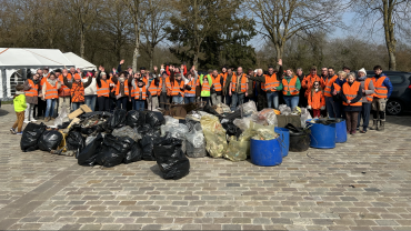 J’aime la Nature Propre est une opération participative et citoyenne de ramassage des déchets dans la nature. Crédit : FDC28