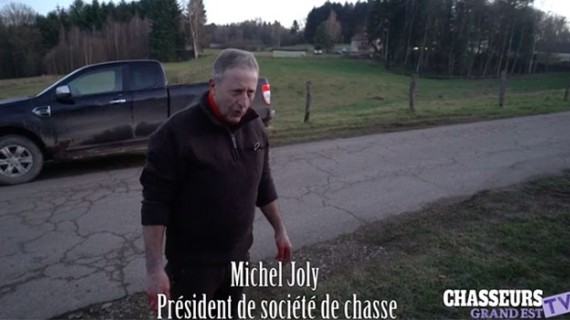 Michel Joly nous montre comment faire un prélèvement trichine.