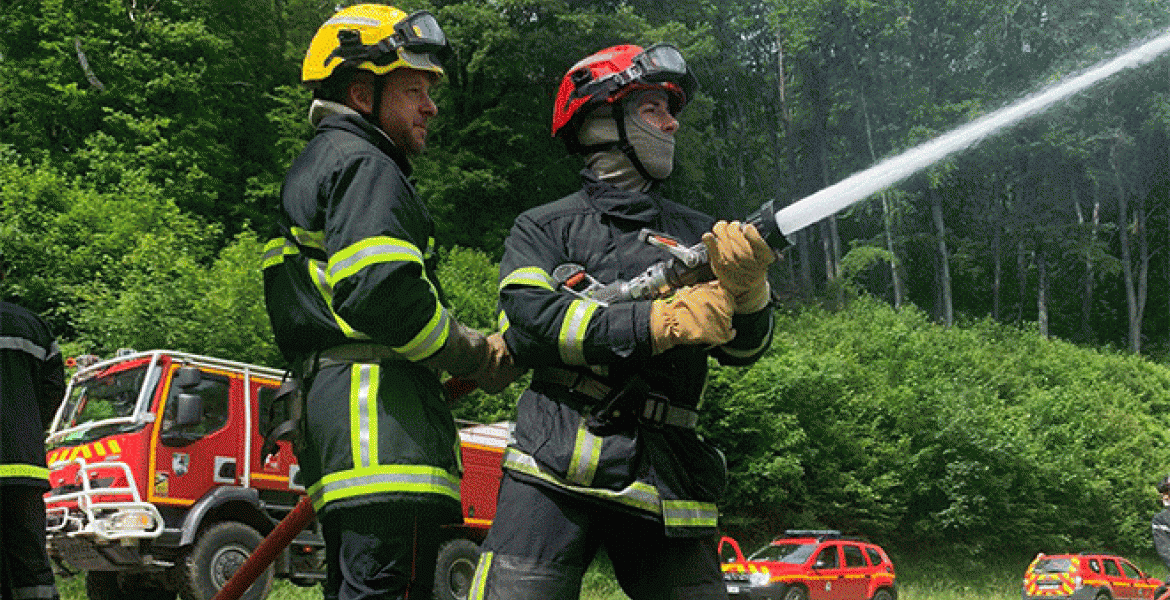 Les manœuvres des pompiers du SDIS 55 au sol. Crédit : FDC 55